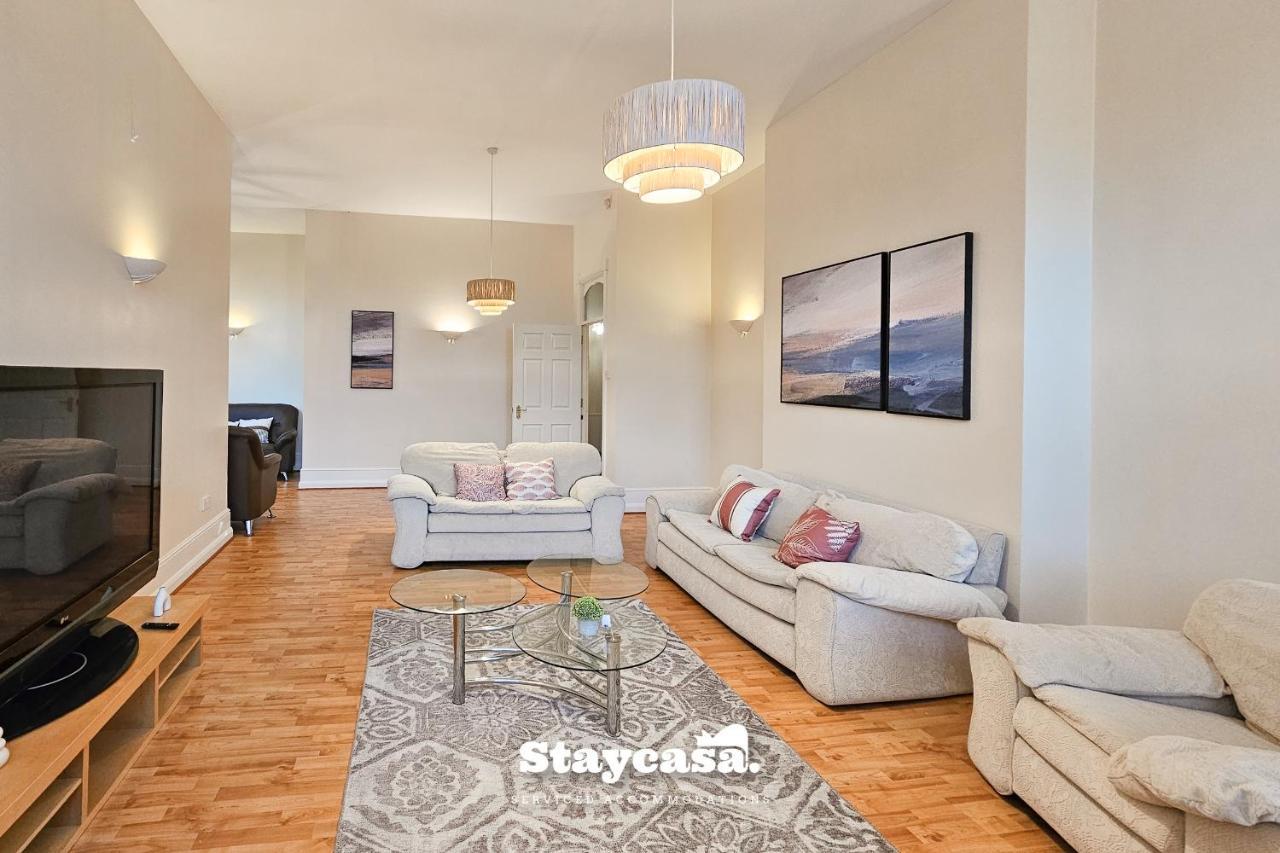 Carlton Co-living - Private Self-cater * Манчестер